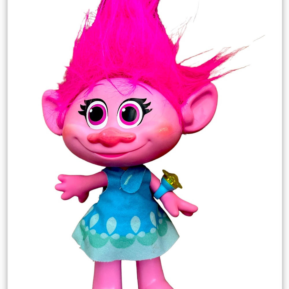 Poppy troll doll
